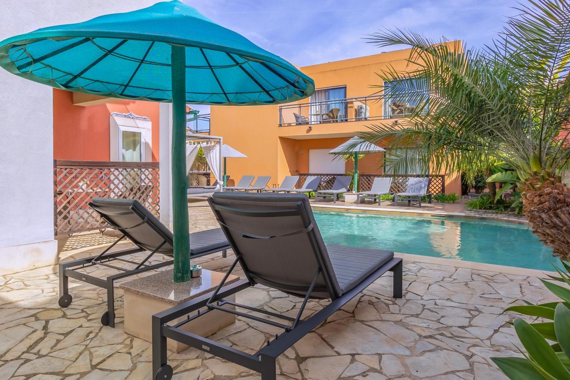 Charming & Dom Manuel I Adults Only Guest house
